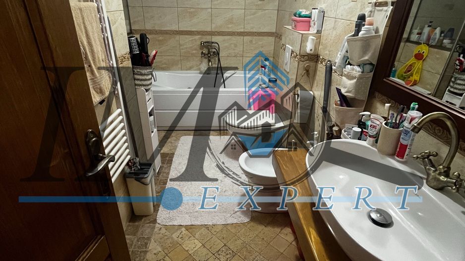 Apartament 4 camere de vânzare la parter in Sebeș - Poză 7