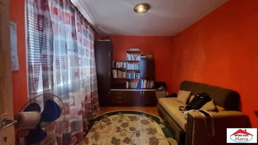 BRASADAS vinde ap 2 cam + balcon etaj 4/4 Solidaritatii. - Poză 4