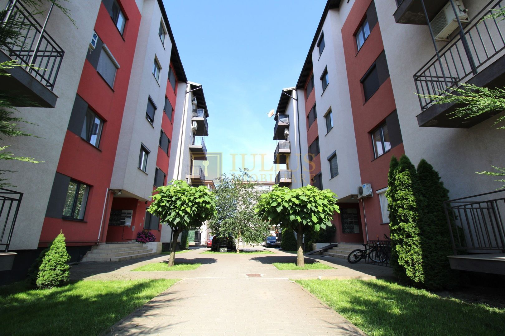 Mobilat modern, spatios, parcare incusla; posibilitate decontare. - Poză 14