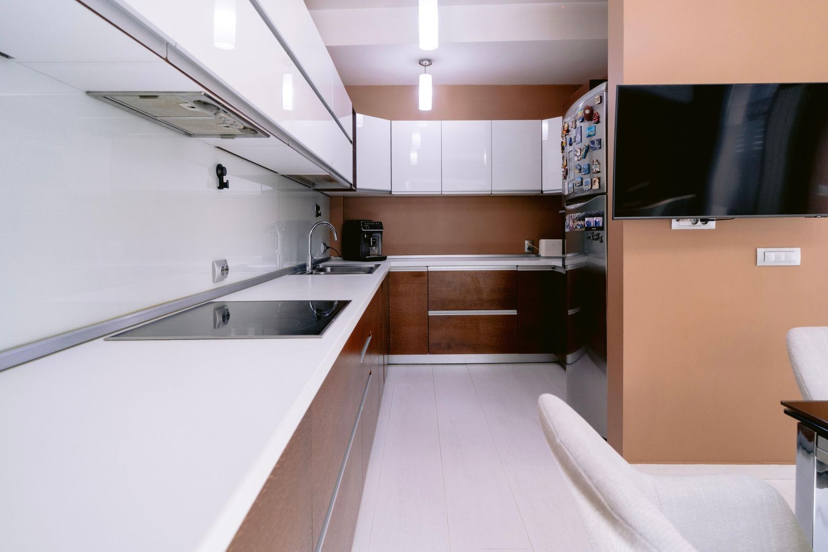 CASA DEOSEBITA IN ZONA REZIDENTIALA - PLANTELOR - MANTULEASA - ARMENEASCA - Poză 10