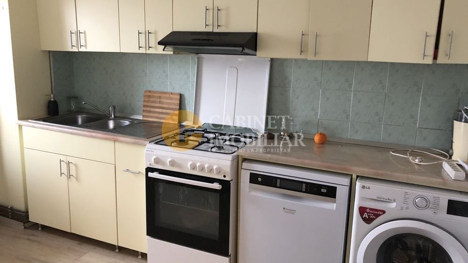Apartament 2 Camere Decomandat Nicolina 54 Mp Bloc pe Cadre - Poză 3