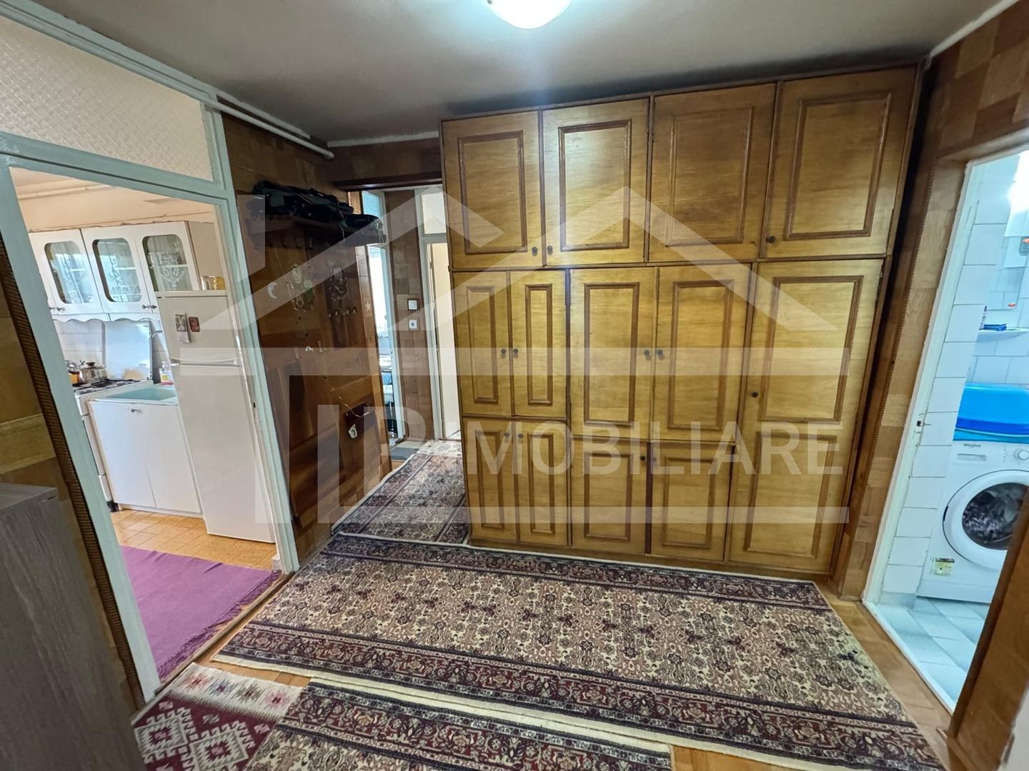 Apartament cu 3 camere, 73.1mp, decomandat, zona Centrala - Poză 12