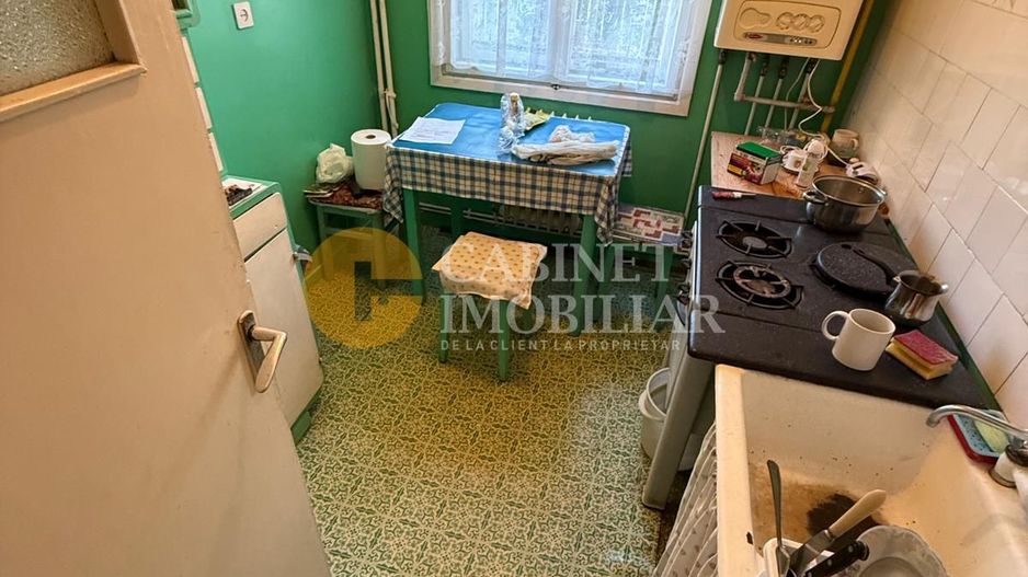PODU ROS - SCOALA OTILIA CAZIMIR - 4 CAMERE - ETAJUL 2 - FARA RISC - Poză 8