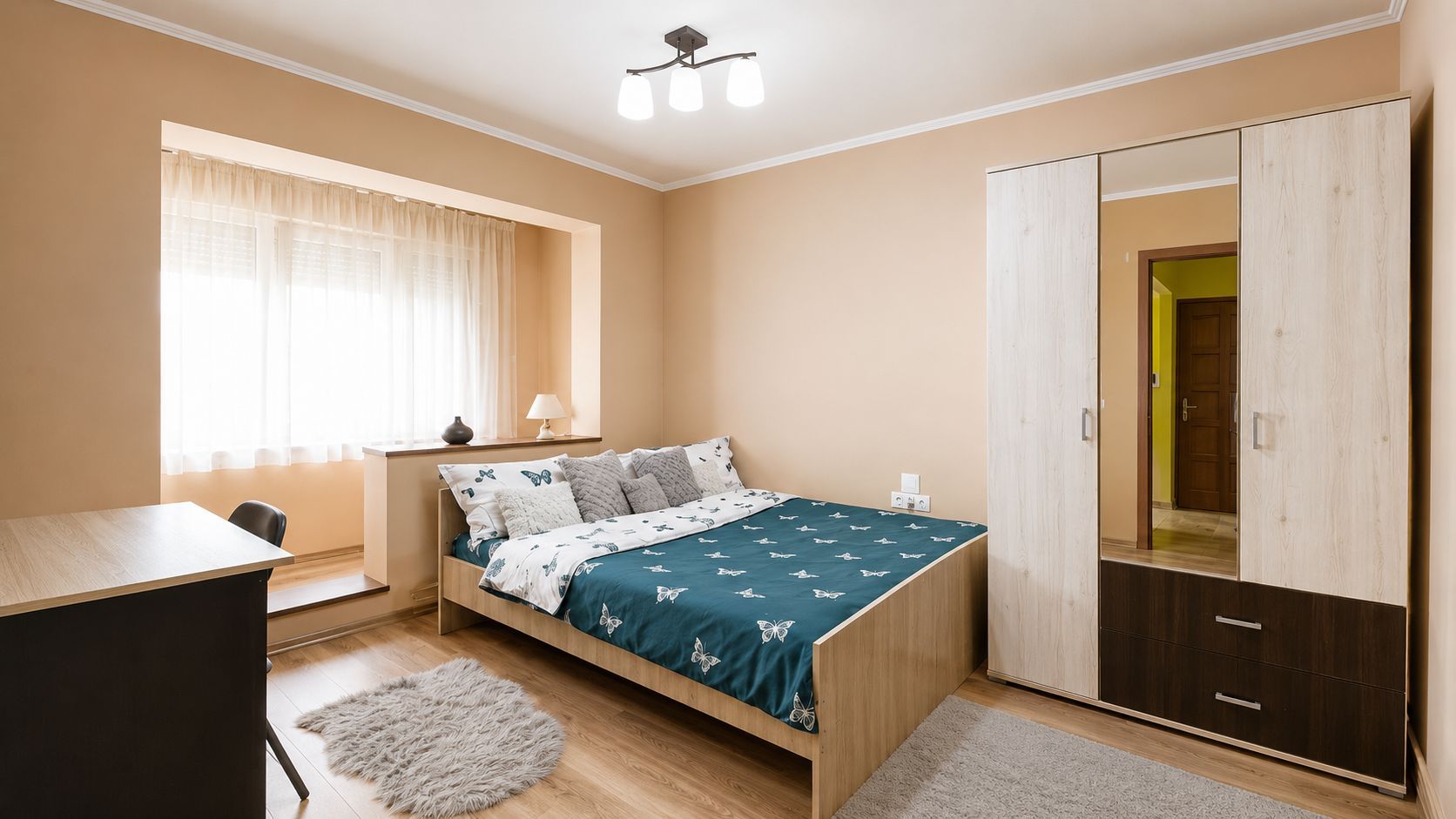 Apartament ultracentral, renovat, Salonta - Poză 2