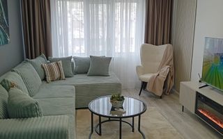 Vanzare - apartament cu 3 camere, Micro 16, renovat, mobilat nou - Poză 5