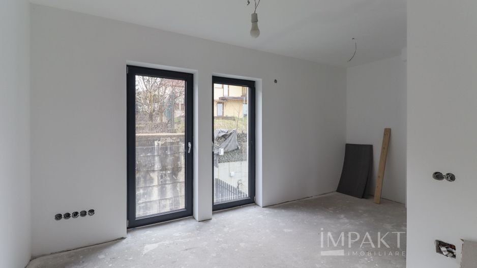 Duplex superb cu 6 camere si 4 bai in Andrei Muresanu! - Poză 9