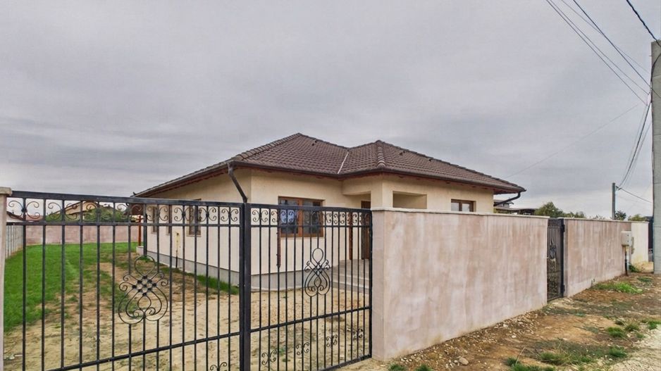 Casă Nojorid, 117 mp, teren 700 mp - Poză 1