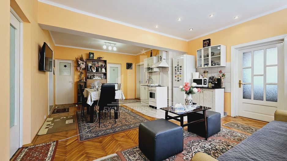 Casa in regim cuplat de vanzare, Lipoveni - Poză 2