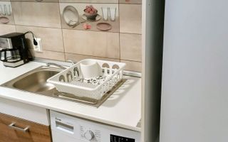 Apartament 2 Camere | Decomandat | Loc de Parcare | Lazaret - Poză 3