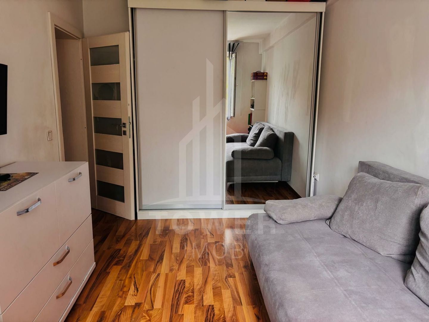 Apartament de 2 camere - etaj 1 - Zona Milea - Poză 3