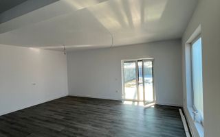 UTVIN , 4 CAMERE, DUPLEX - Poză 1