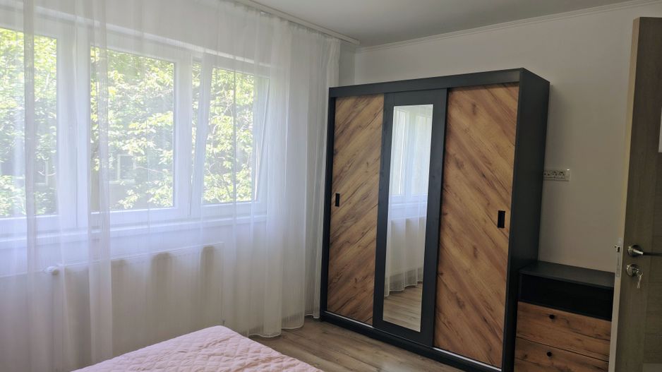 Apartament 3 camere Cantemir , 420 E/luna  negociabil, Comision 50% - Poză 5