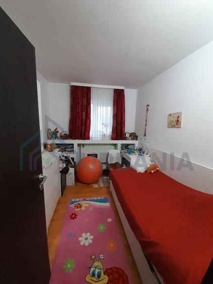 Apartament cu 3 camere de vânzare în zona Dacia, Iași - Poză 3