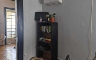 Vand apartament in vila 4 camere - Poză 8