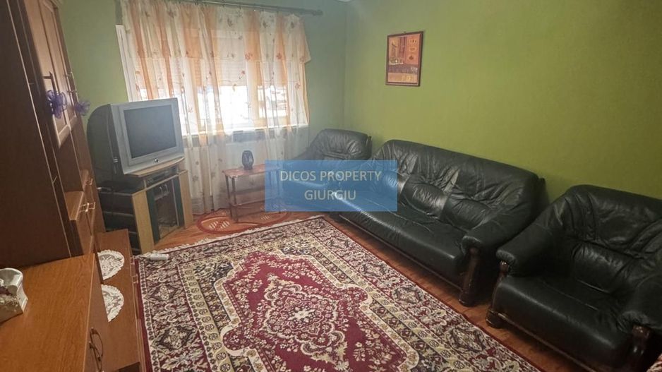 Apartament 4 camere de vânzare – zonă Școala 8 - Poză 13