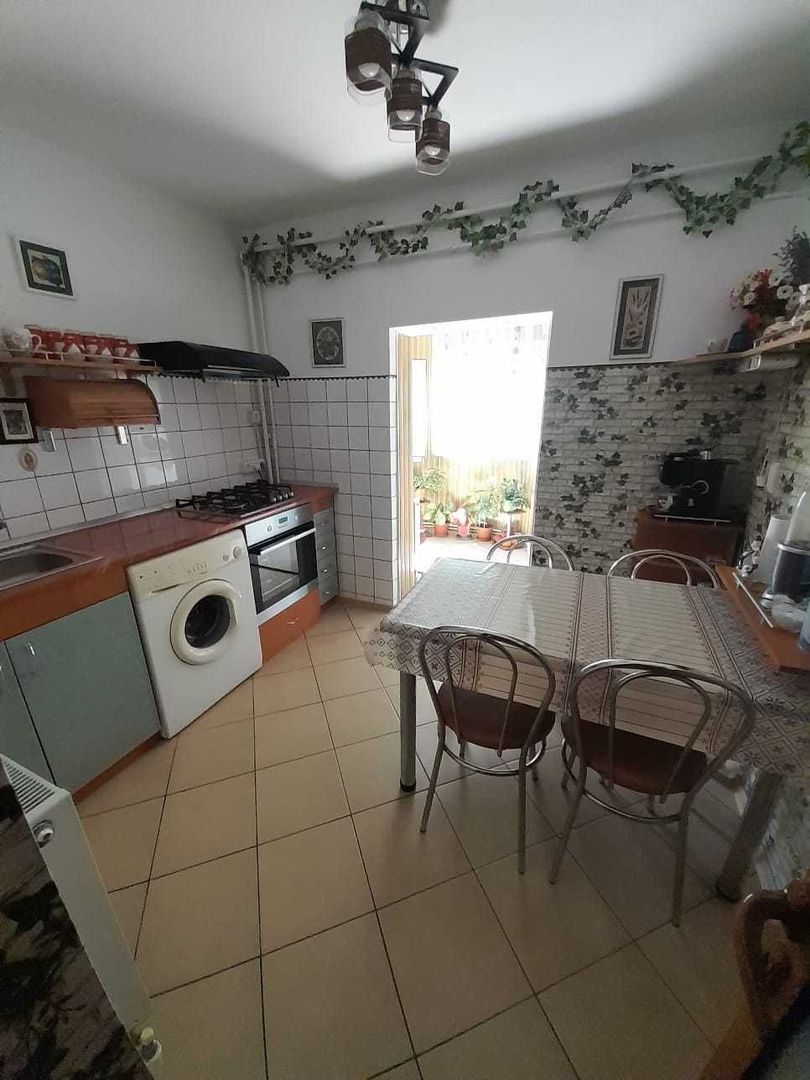 Apartament cu 2 camere ,ICF,et 4 - Poză 1
