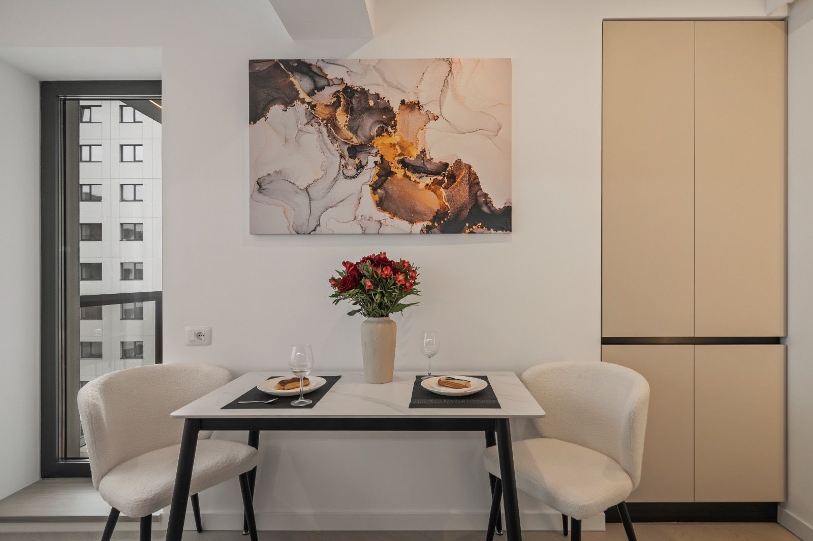 Apartament 3 camere de inchiriat | Cortina North - Poză 12