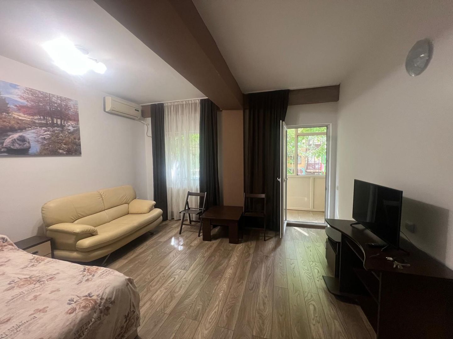 Garsoniera Militari Residence Spatioasa | Gladiolelor - Poză 1