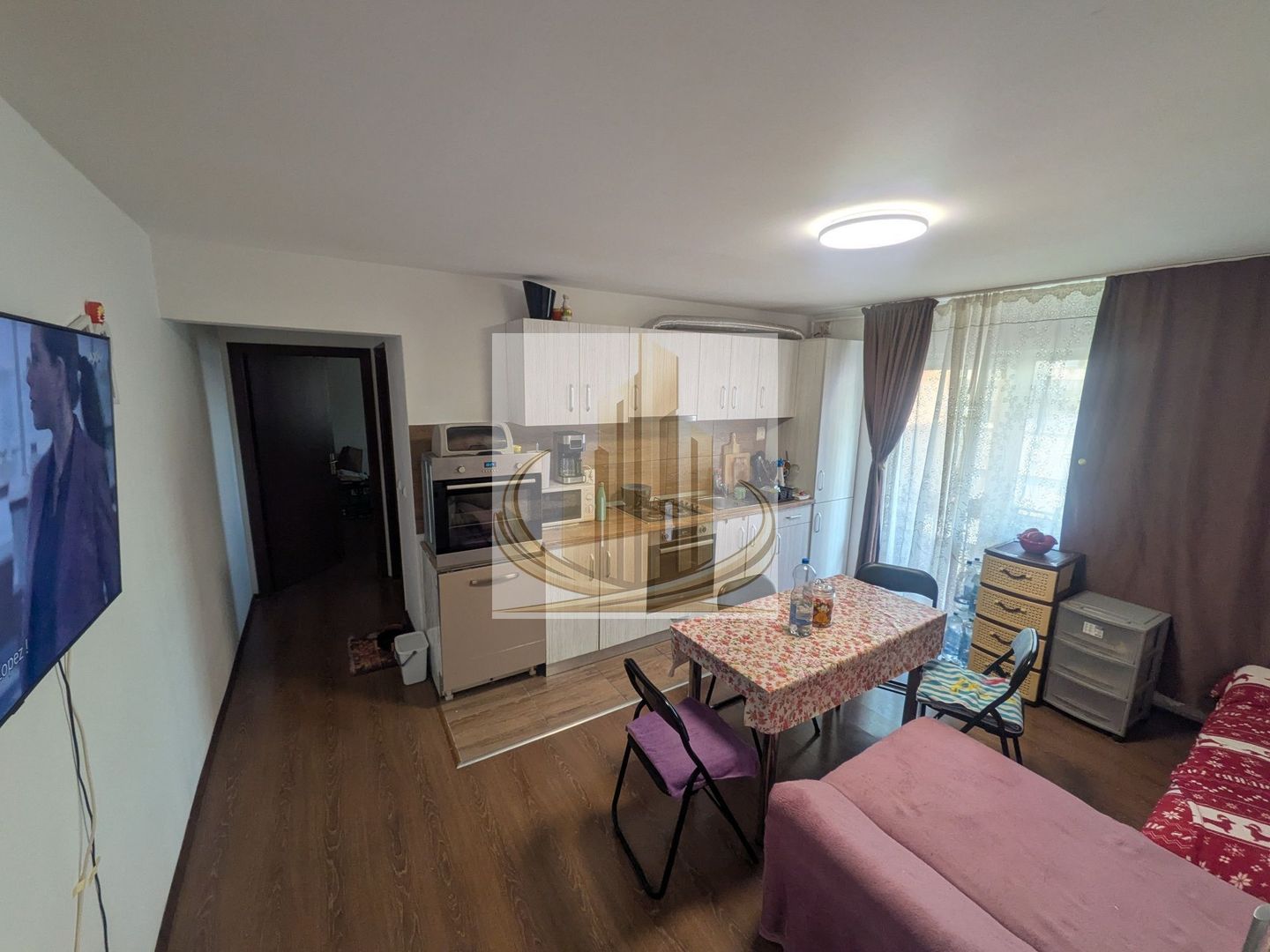 : apartament  de vanzare 3 camere, zona Modern - Poză 1