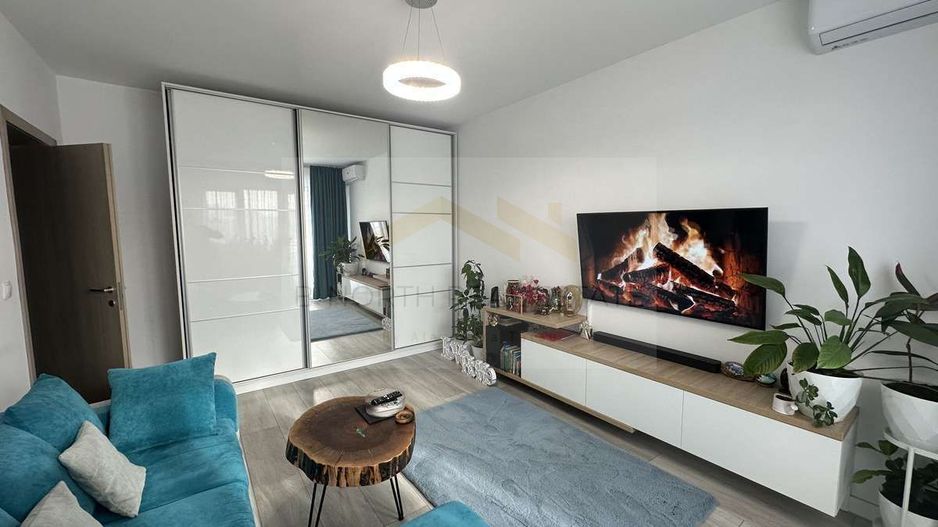 Apartament 2 camere decomandat, 54 mp, etaj 1, balcon, metrou Păcii - Poză 1