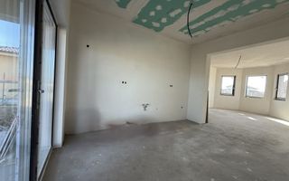 Casa 3 Dormitoare/Garaj/Terasa cu Teren Generos de  650MP - Poză 7