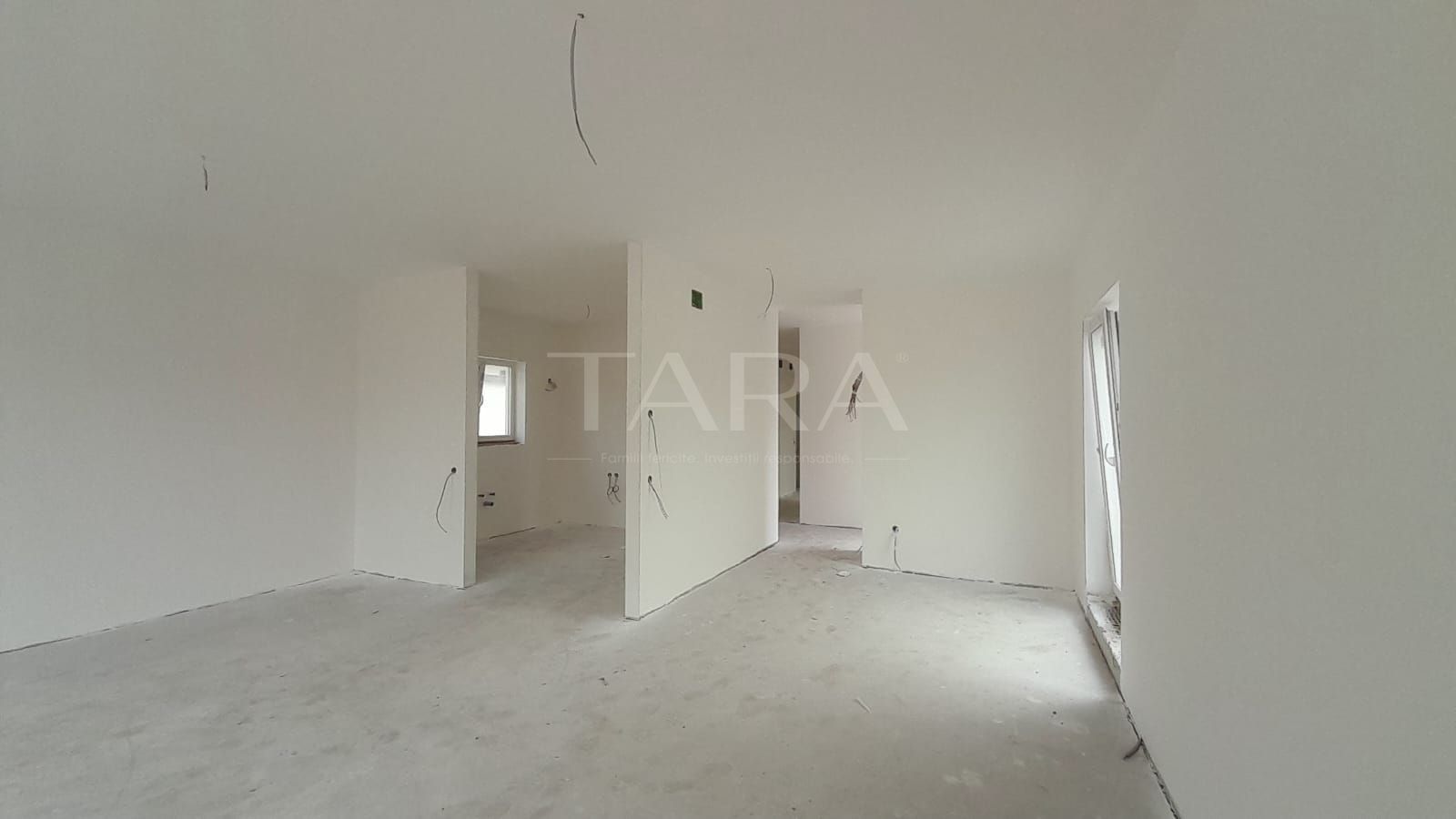 Vanzare casa individuala in Sannicoara - Poză 2