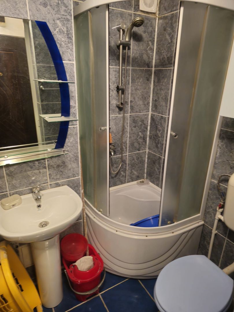 De inchiriat - garsoniera Micro 38, N-uri, 220 euro - Poză 3