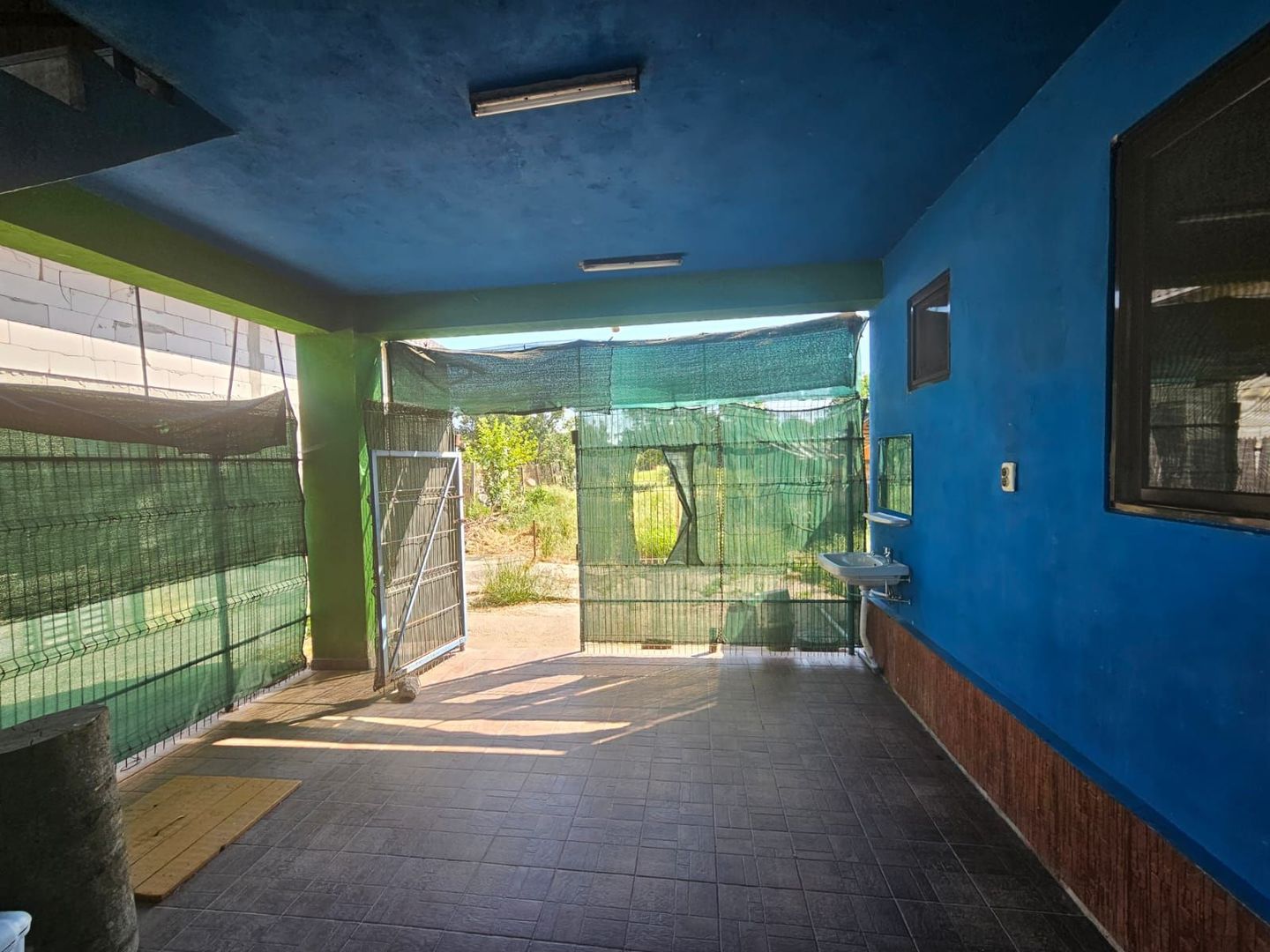 Casă de vânzare în Golești – locație excelentă lângă muzeu - Poză 14