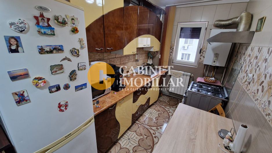 3 Camere Semidecomndat- Mobilat si Utilat- zona Zimbru - Poză 6