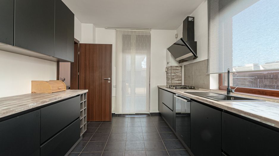 Casă ideală pentru familie–4 camere, curte amenajată, complex privat-securizat - Poză 14