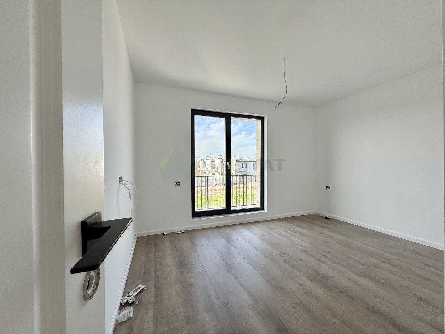 Vila individuala 5 camere Tunari Alexandru Ioan Cuza - Poză 3