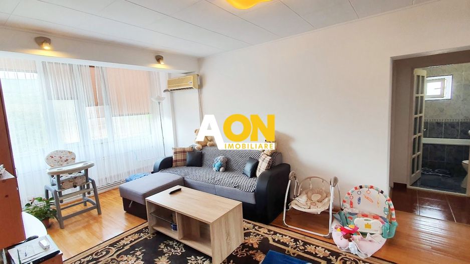 Apartament 3 camere, Cetate, zona Liceului Militar - Poză 3