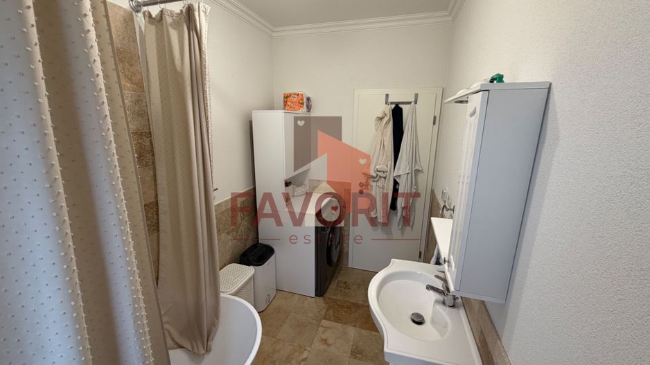 Disponibil imediat. Mobilat si utilat. Gradina proprie 29 mp - Poză 13