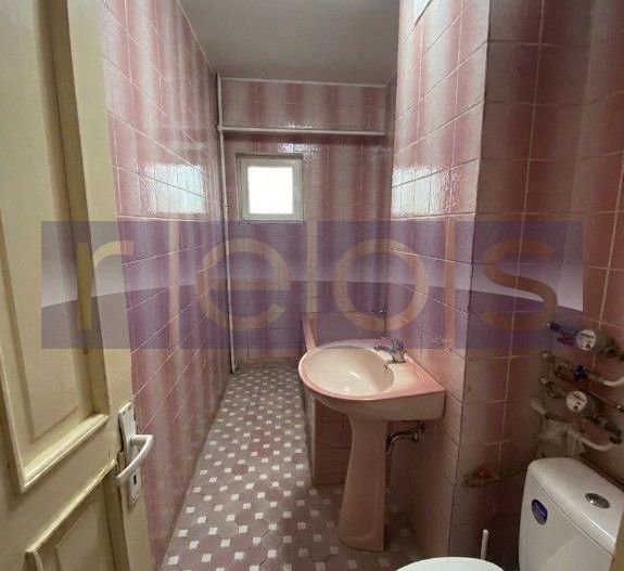 VANZARE 3 CAMERE DECOMANDAT - TIMPURI NOI - Poză 6