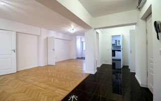 Spatios, cu terasa inchisa, vedere panoramica, bloc fara risc - Poză 23