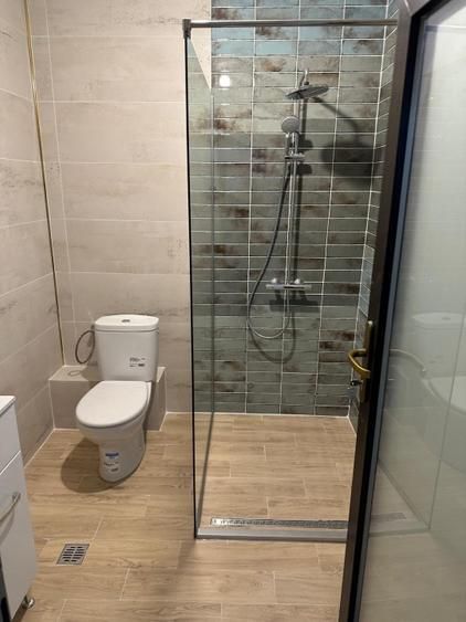 Apartament 4 Camere Pe 3 Niveluri+Curte 40 mp2 , Metrou Crangasi , Particular - Poză 9