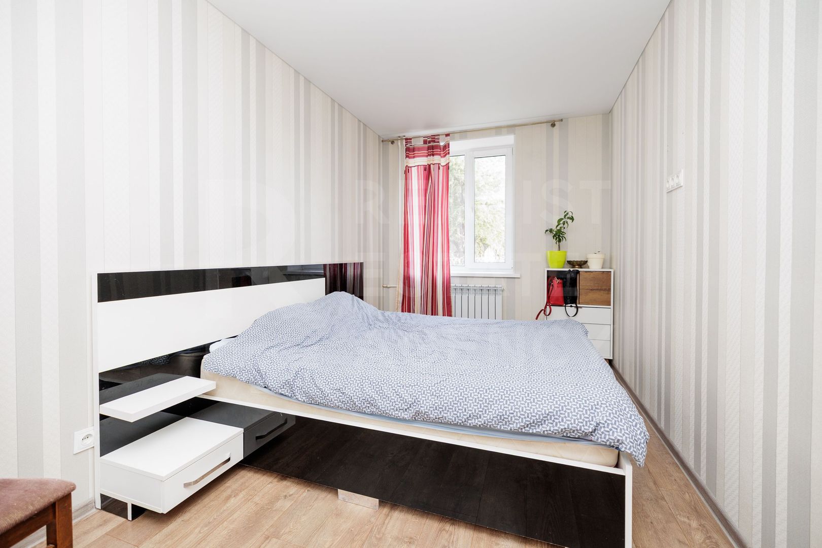 Vânzare, apartament, 2 camere, strada Vasile Lupu, Buiucani - Poză 2