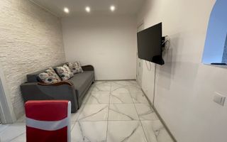 Apartament cu doua camere in zona Gh.Lazar - Poză 4