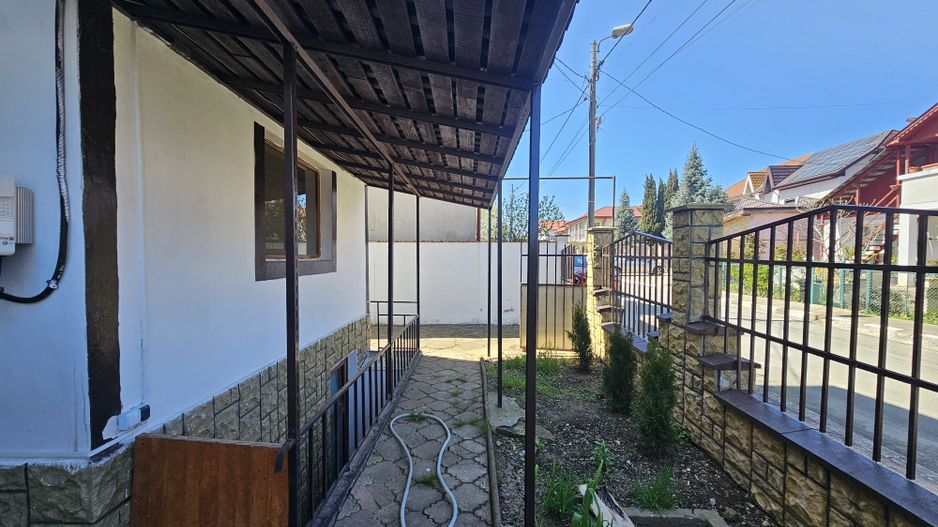 Pensiune de vanzare/Eforie Nord/la 10 minute de plajă – 17 camere - Poză 9