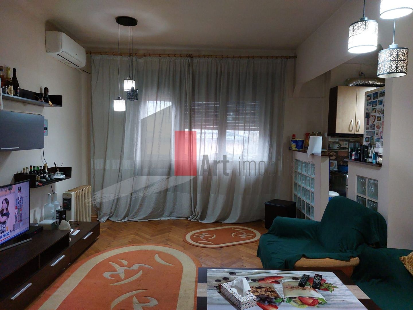 Apartamentul "ENIREJO", et. 1 in vila, FARA RISC SEISMIC, intrare exclusiva - Poză 5