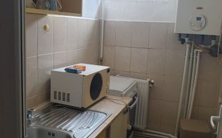 Apartament de închiriat, zona Hipodrom, lângă Liceul Pedagogic, Aleea Învățătorilor nr. 9, Alexandru cel Bun - Poză 2