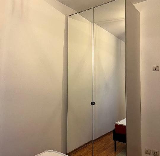 3 cam decomandat modern metrou Eroii Revolutiei S316 - Poză 10