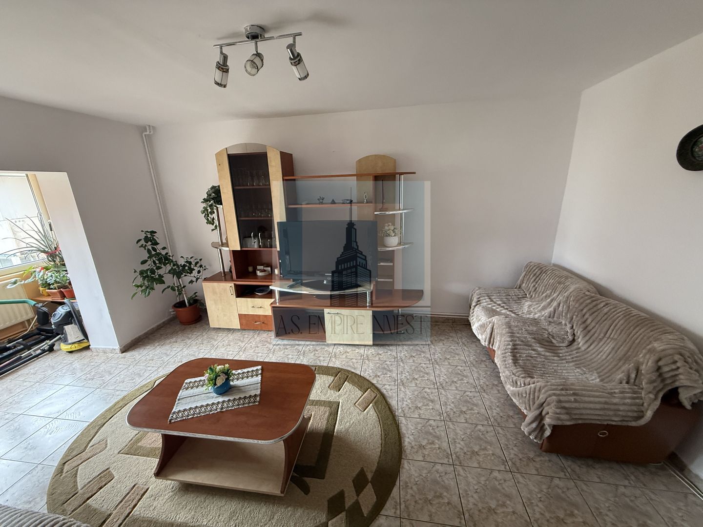 Apartament 4 camere, pe 2 nivele, 92 mp utili-zona Racadau - Poză 1