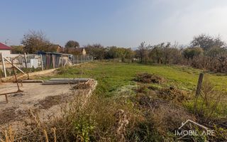 Casă spațioasă cu potențial de renovare și personalizare, în Viișoara - Poză 3