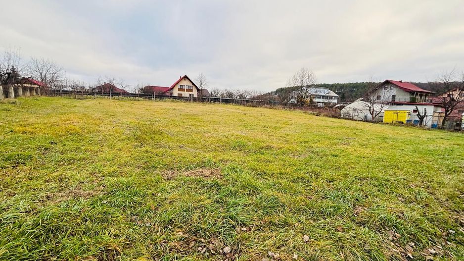 Teren intravilan 1227 mp I Scheia I Suceava - Poză 5