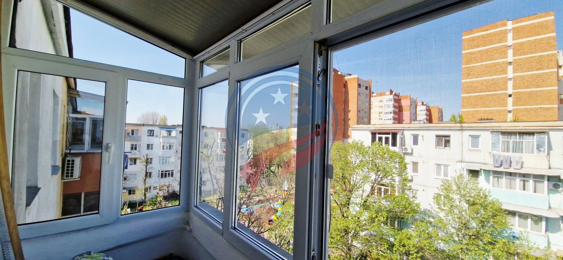 Aparament de vanzare in zona Craiovita - Poză 21
