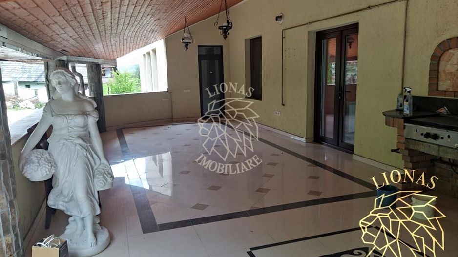 Casa/Conac/Pensiune/Casa de vacanta-1300 mp -Str. Ghinzii -EXCLUSIV - Poză 6