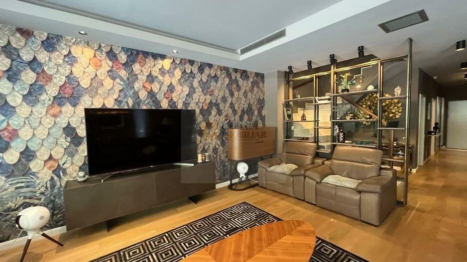 Băneasa Park | Casă Semimobilată de Vânzare - Poză 2