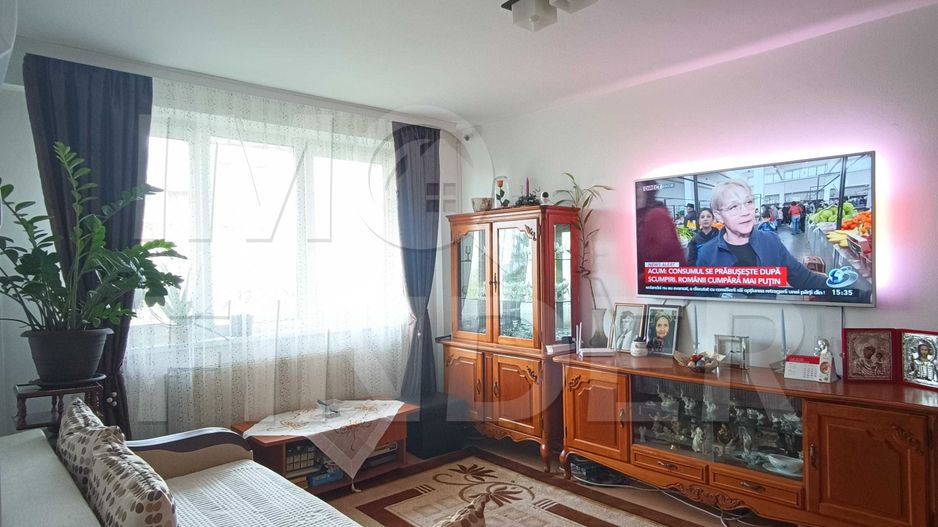 Apartament semidecomandat | 43 mp | Etaj 5 | Balcon închis | Mobilat complet - Poză 2