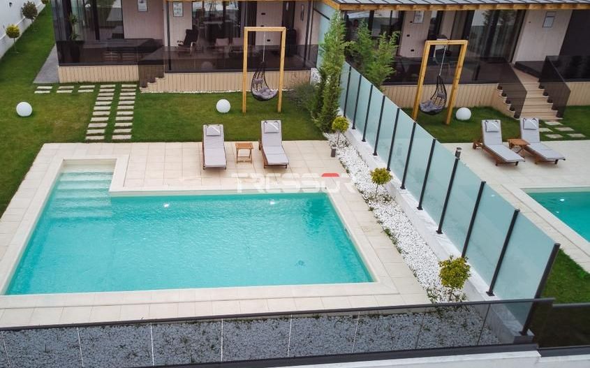 CASĂ PREMIUM CU PISCINĂ, JACUZZI ȘI SPA PRIVAT | PENINSULA NĂVODARI - Poză 3